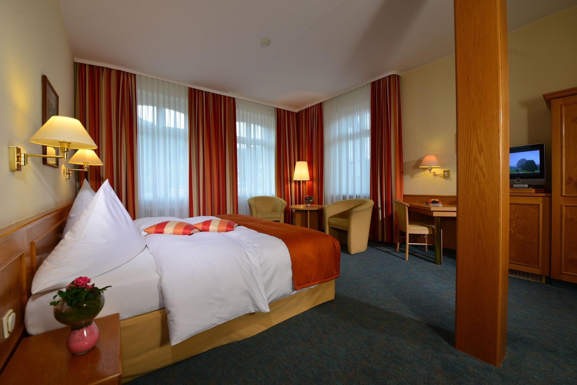 City Partner Hotel Hollaender Hof Хайдельберг Экстерьер фото