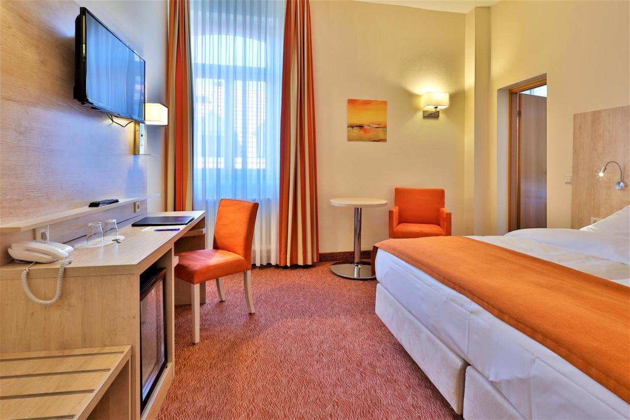 City Partner Hotel Hollaender Hof Хайдельберг Экстерьер фото