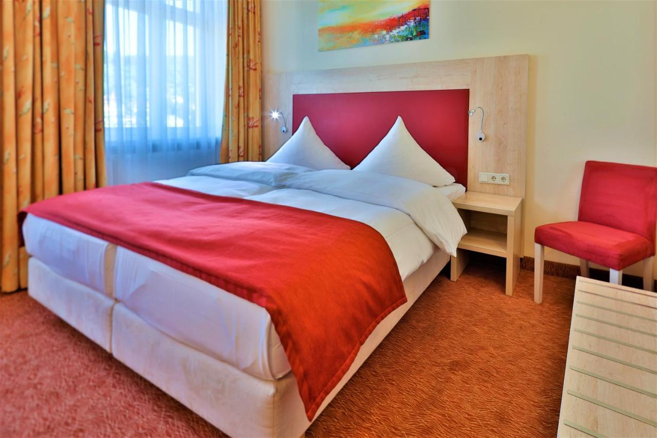 City Partner Hotel Hollaender Hof Хайдельберг Экстерьер фото