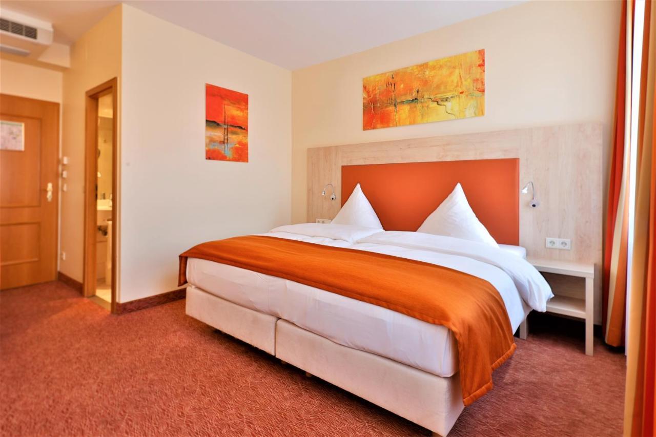 City Partner Hotel Hollaender Hof Хайдельберг Экстерьер фото
